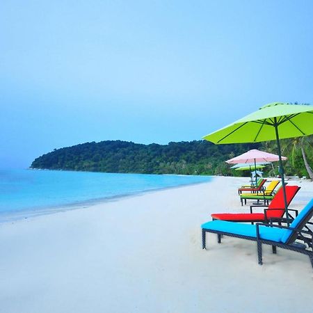 Sari Pacifica Resort&Spa, Lang Tengah Bagian luar foto