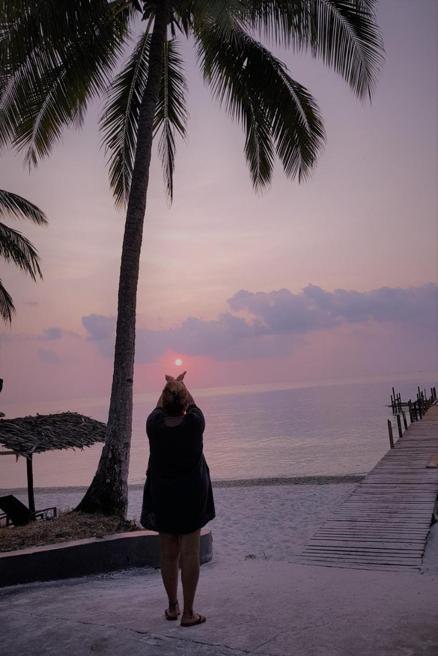Sari Pacifica Resort&Spa, Lang Tengah Bagian luar foto