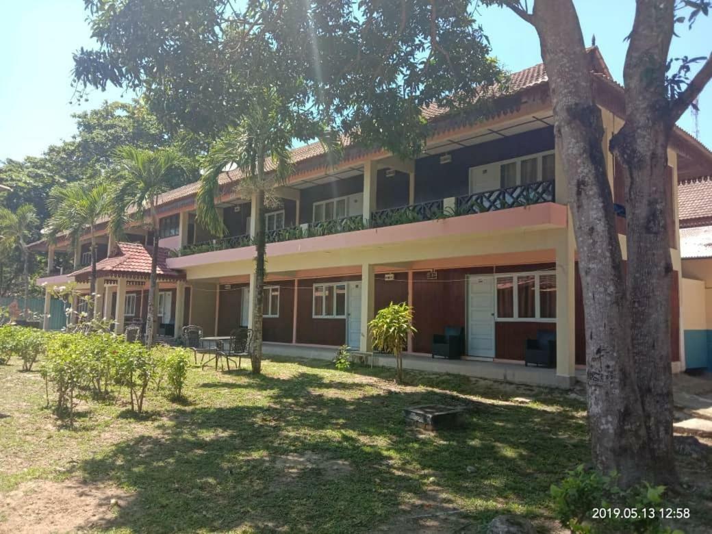 Sari Pacifica Resort&Spa, Lang Tengah Bagian luar foto